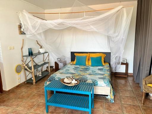 Bungalow Vue Mer Avec Jardin Сен-Лу Екстериор снимка